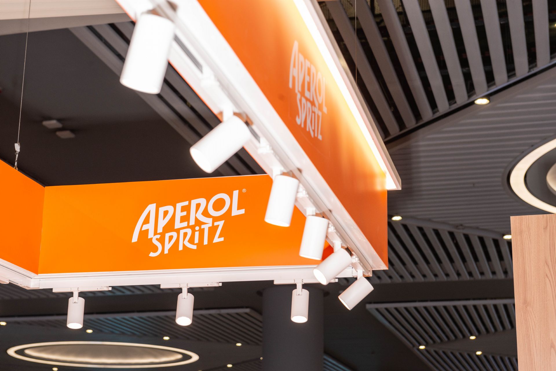 APEROL SPRITZ-ISTANBUL NEW AIRPORT