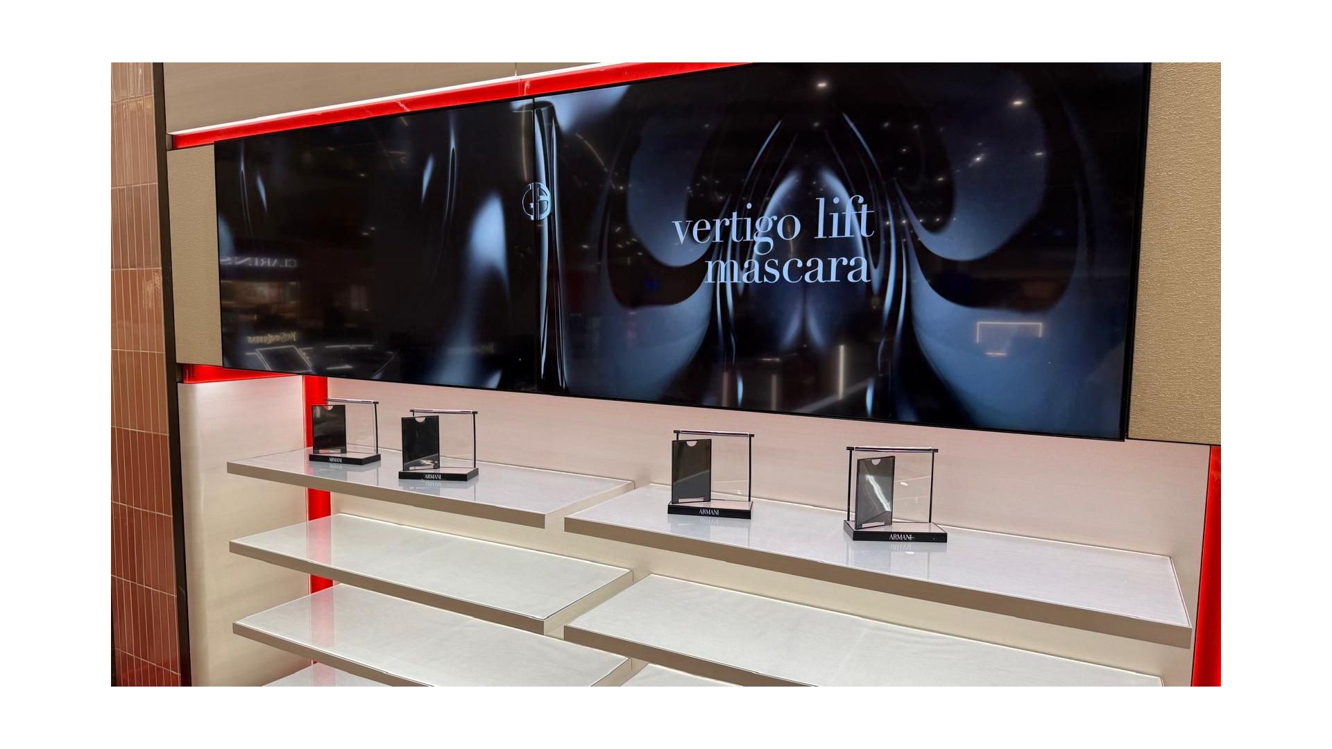 ANTALYA HAVALİMANI - 2025 - ARMANI